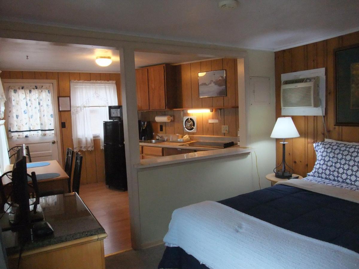 Hills Motel & Marina Alexandria Bay Εξωτερικό φωτογραφία