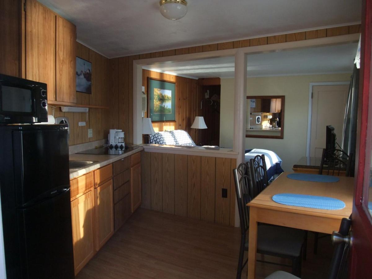 Hills Motel & Marina Alexandria Bay Εξωτερικό φωτογραφία